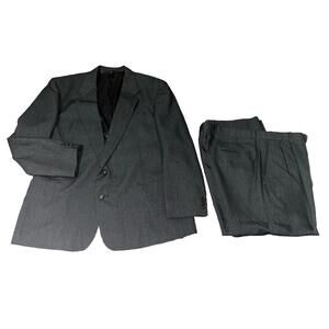 Men's Dark Gray 44R Suit 2Pc 2Btn Jacket Pants 38x26 Blue Pinstripe VTG Bonelli